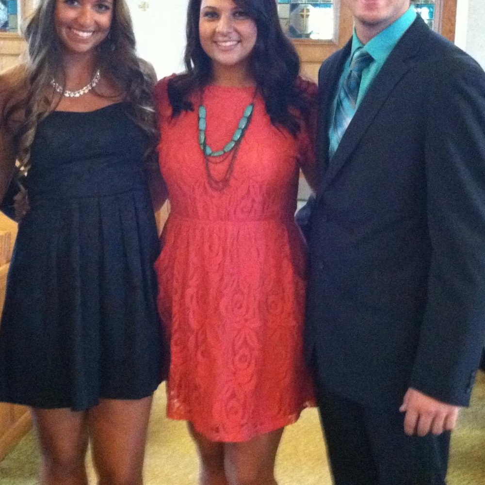 Size L dress from Francescas. Worn a couple times.